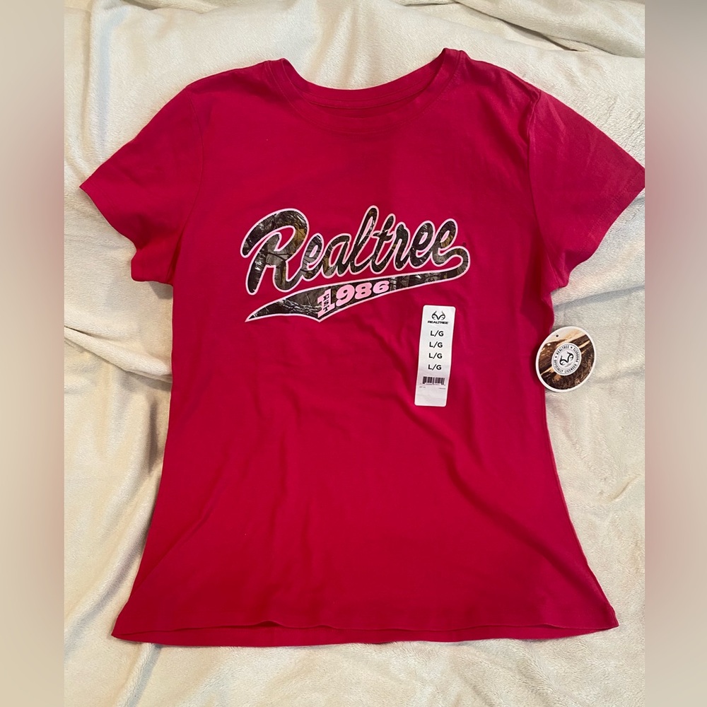 Realtree 1986 pink t-shirt